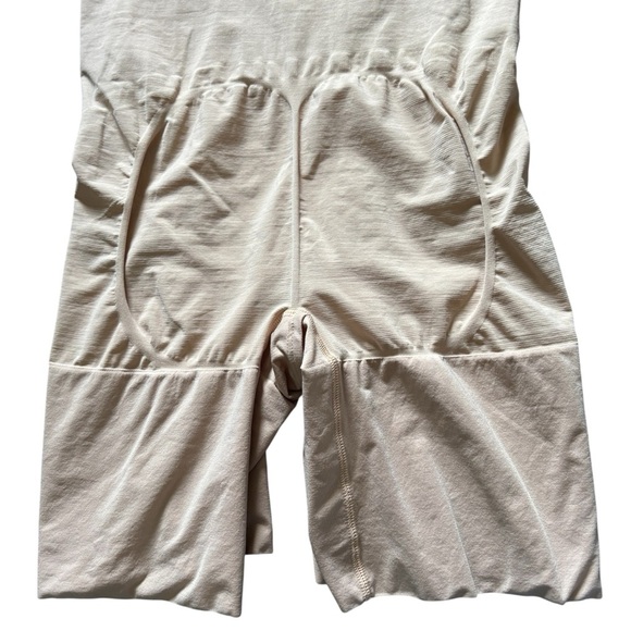 SPANXsculpt OnCoreOpen-Bust Mid-Thigh Bodysuit Nude XL Booty Enhancing Shapewear - Picture 6 of 9